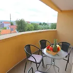 In - Biograd Riviera 40380