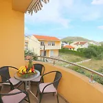 In - Biograd Riviera 40380