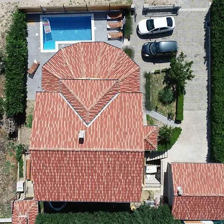 In Kakma/biograd Riviera 40380