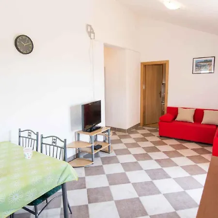 In Kakma/biograd Riviera 40380 Apartman Kakma