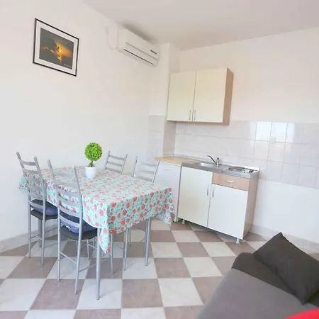 In - Biograd Riviera 40380 Апартаменты