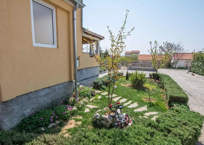 In - Biograd Riviera 40380 Апартаменты *