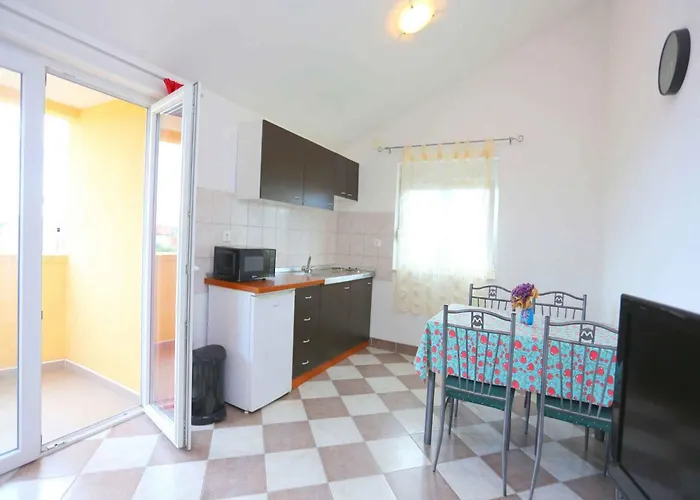 In - Biograd Riviera 40380 Kakma